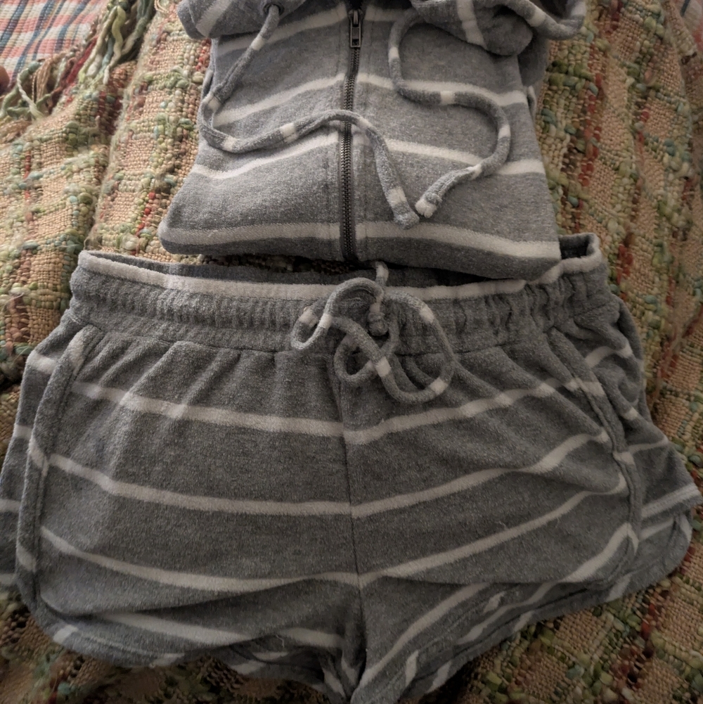 Pink Republic Gray and White Lounge Set